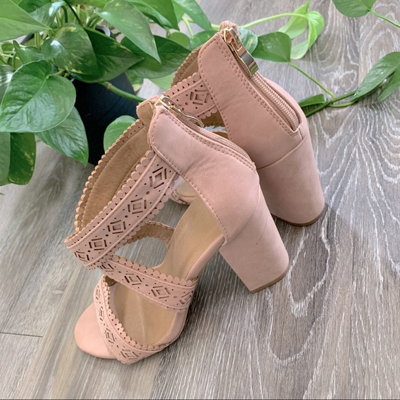 Chunky blush coloured heels with boho pattern - Picture 2 of 5